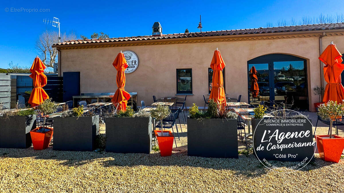 Commerce à GAREOULT