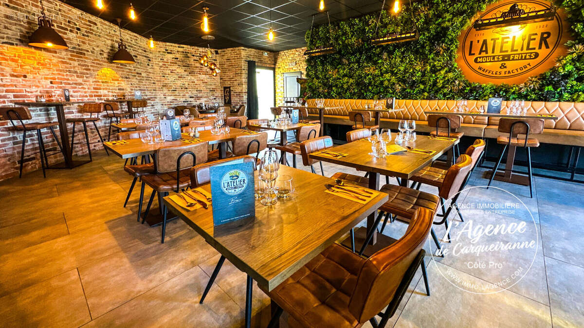 Commerce à GAREOULT