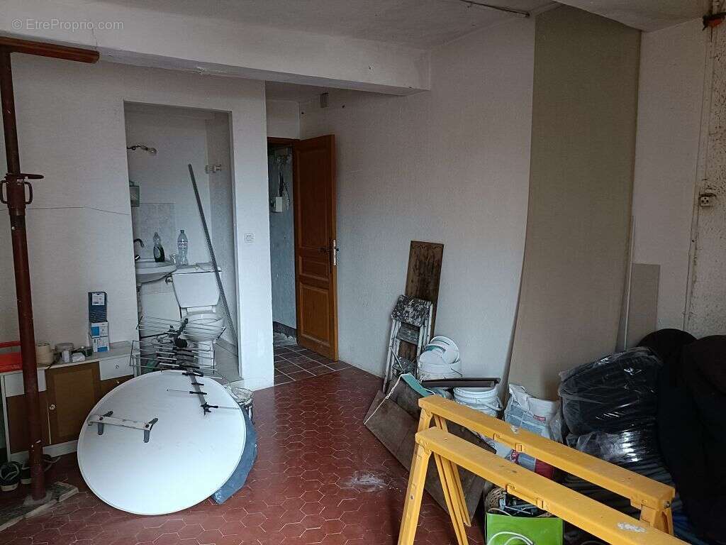 Appartement à SILLANS-LA-CASCADE