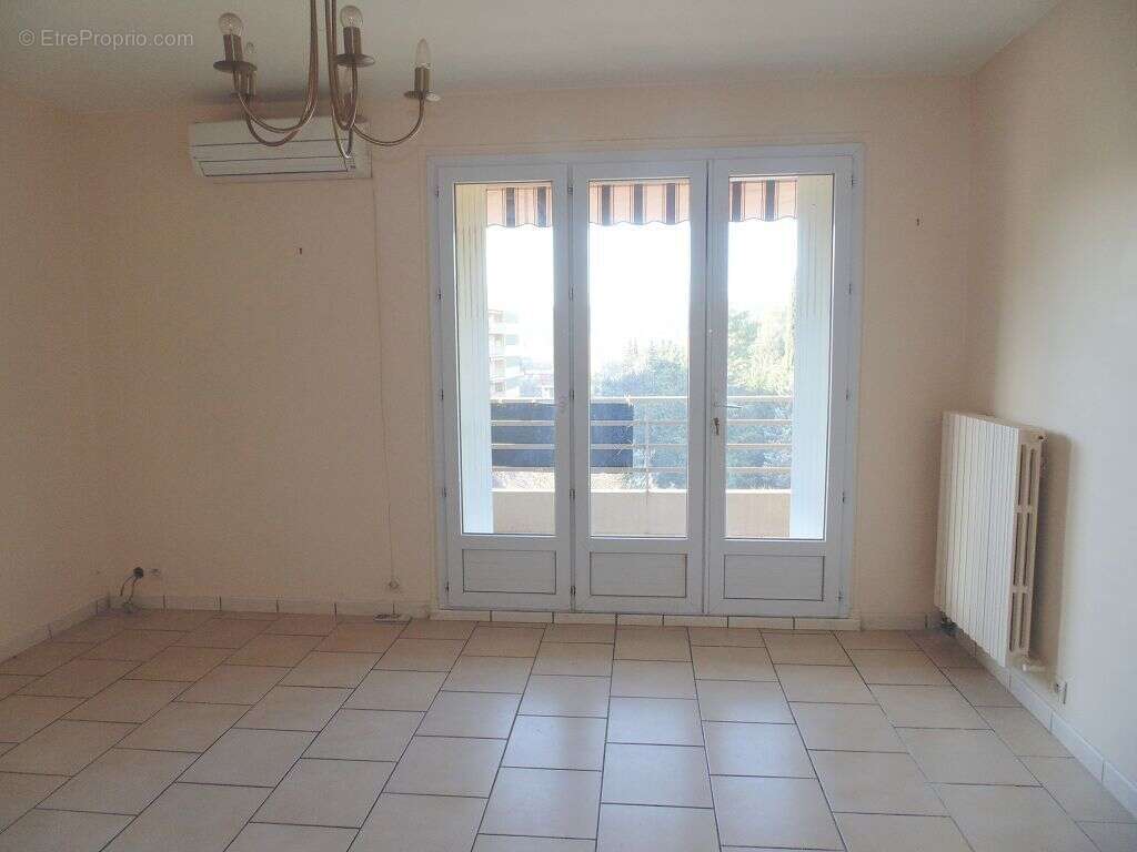 Appartement à DRAGUIGNAN