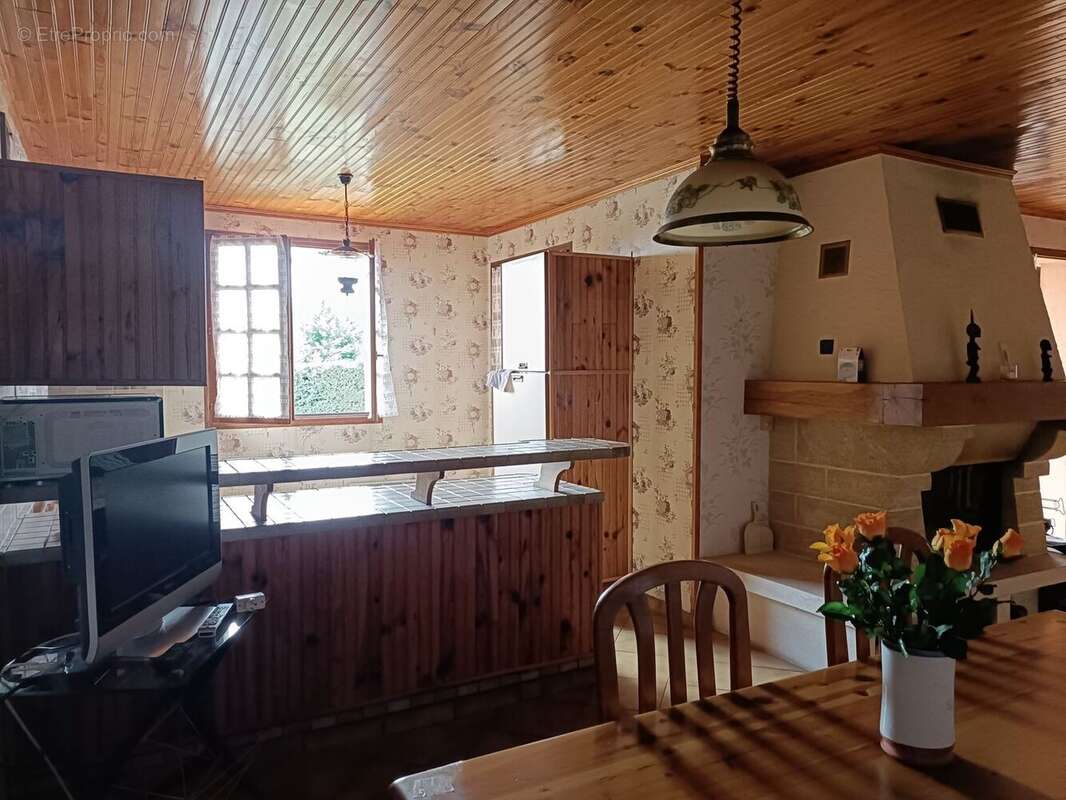 Maison à MOISSAC-BELLEVUE