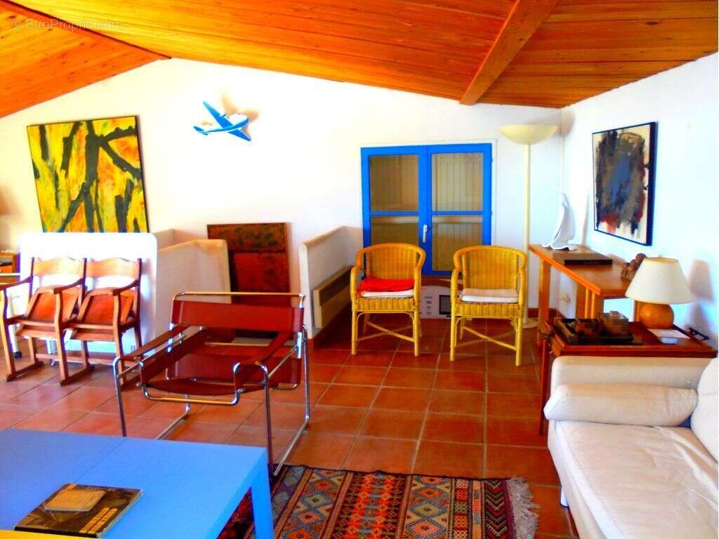 Maison à VILLECROZE