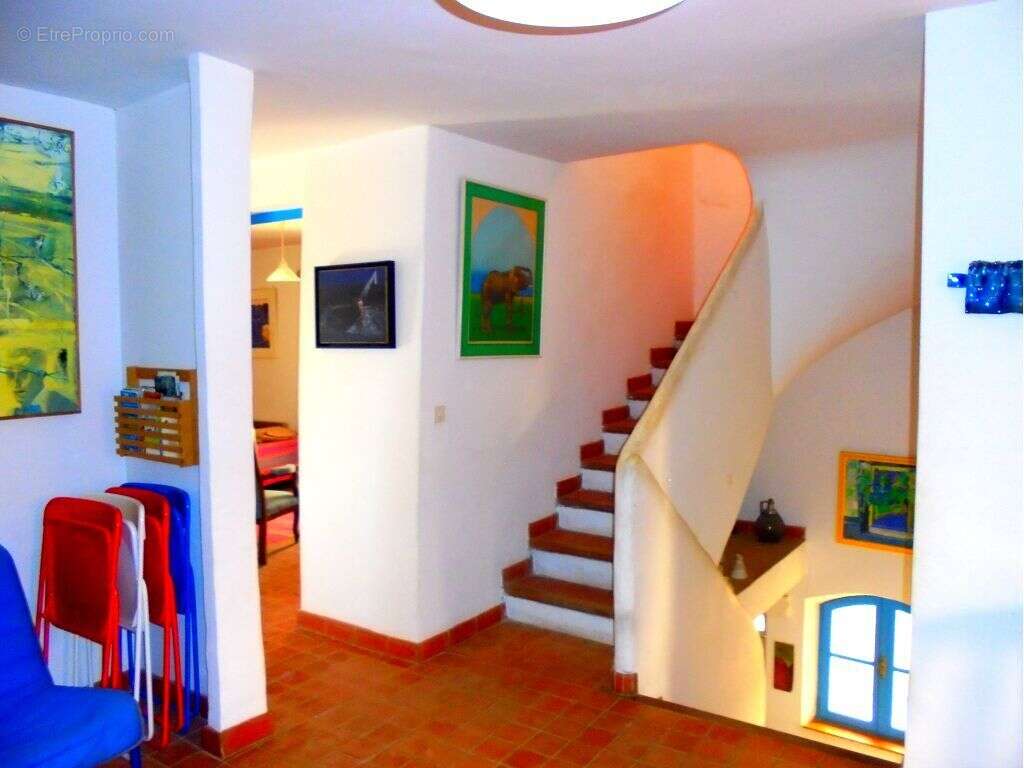 Maison à VILLECROZE