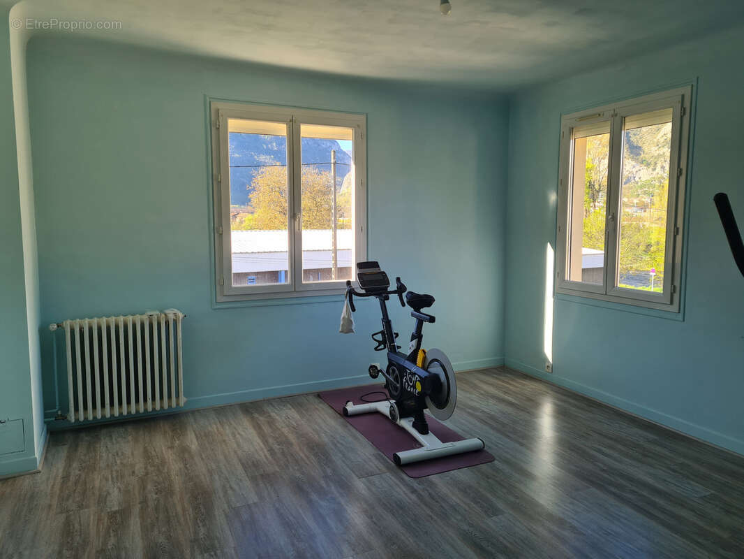 Maison à TARASCON-SUR-ARIEGE