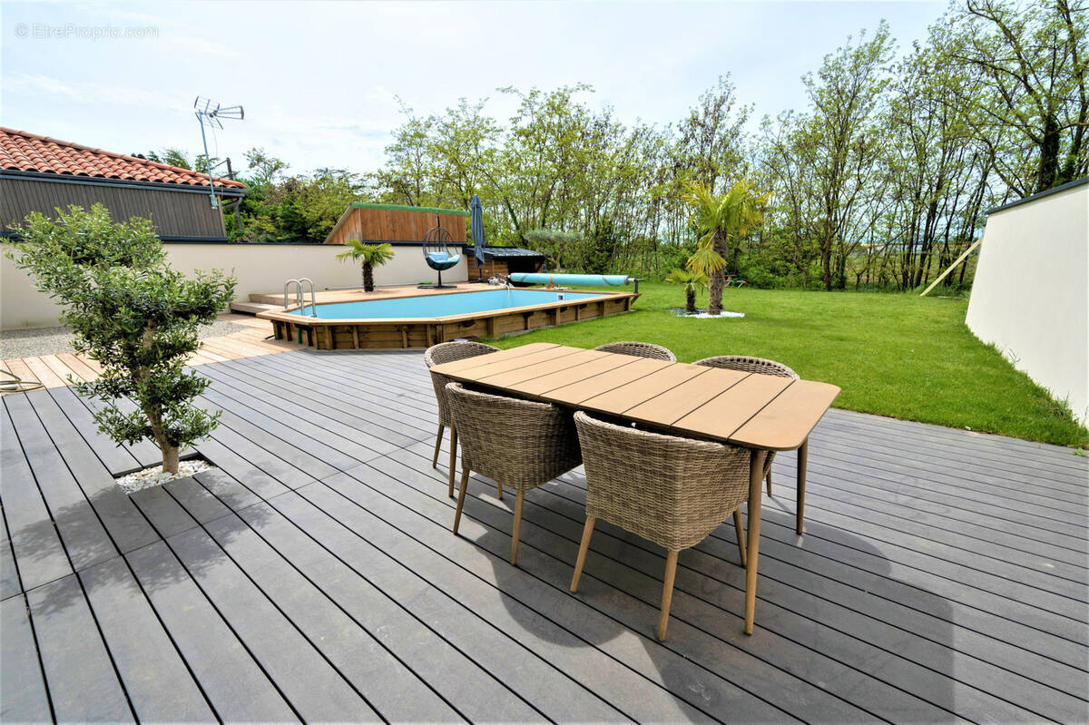 Maison à ROMANS-SUR-ISERE