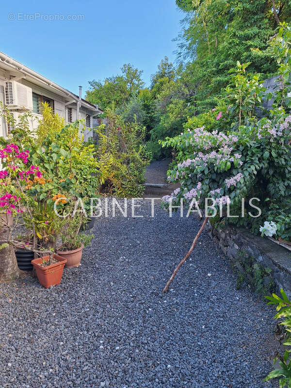 Maison à SAINT-BENOIT