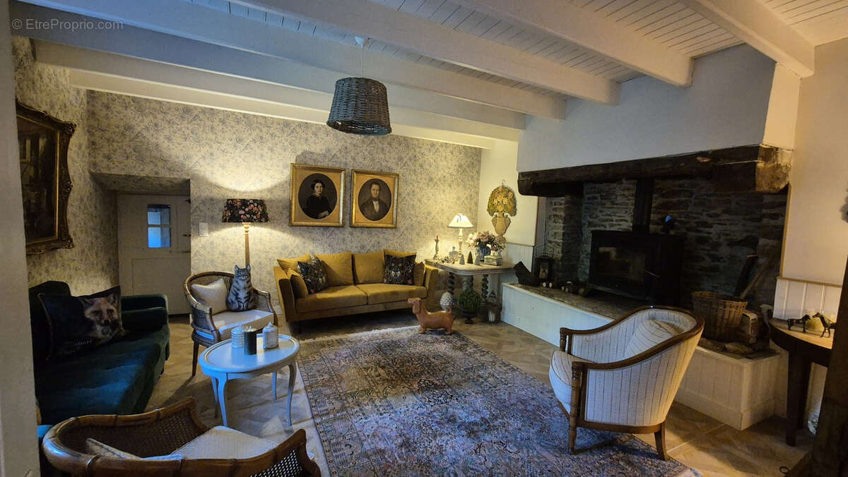 Maison à CLOHARS-CARNOET