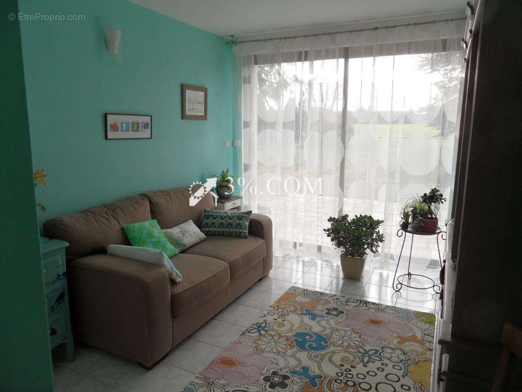 Maison à SAINT-GEORGES-LES-BAILLARGEAUX