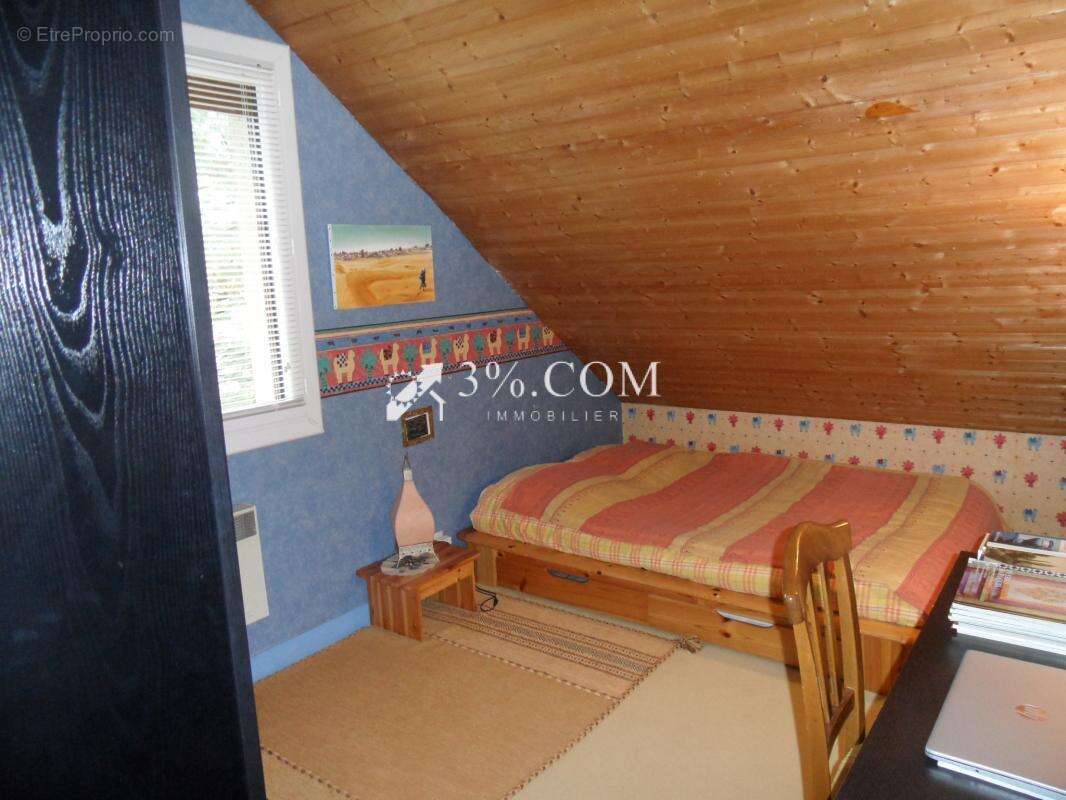 Maison à SAINT-GEORGES-LES-BAILLARGEAUX