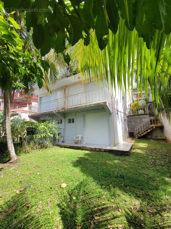 Appartement à LES TROIS-ILETS