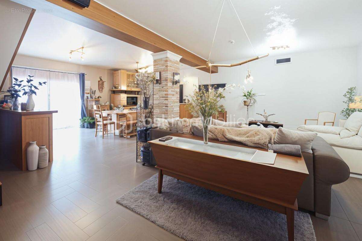 Maison à MONTPON-MENESTEROL