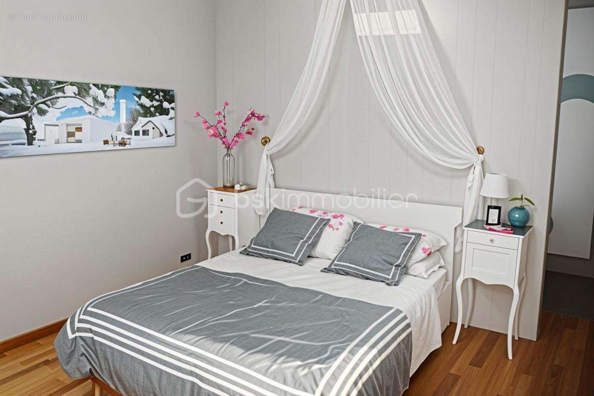 Maison à MONTPON-MENESTEROL