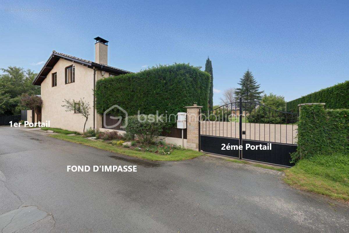 Maison à MONTPON-MENESTEROL