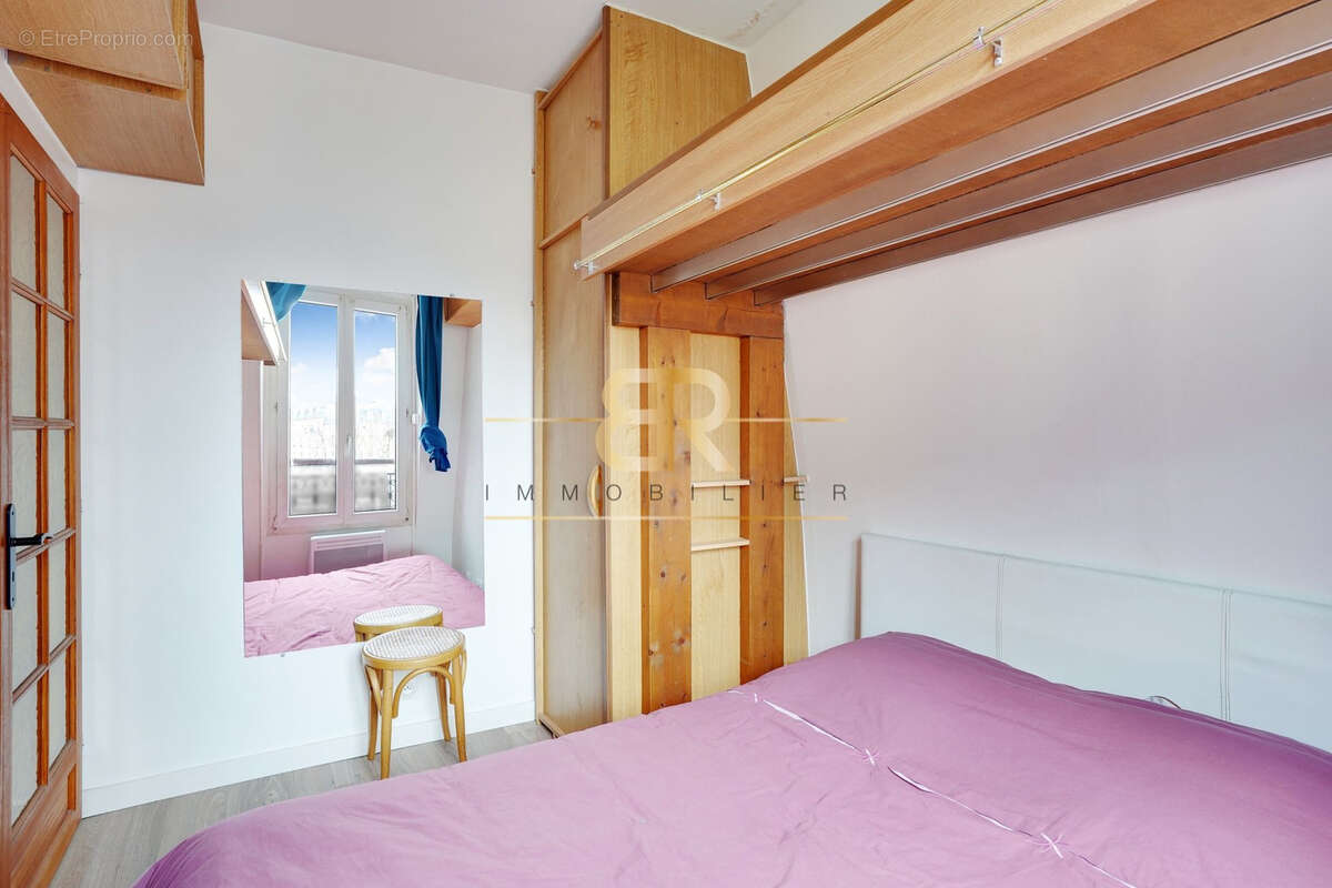 Appartement à PARIS-18E