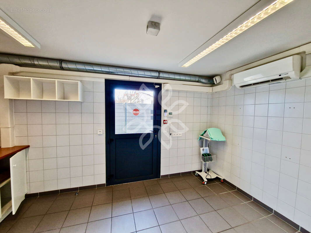 Maison à SAINT-GERMAIN-LEMBRON