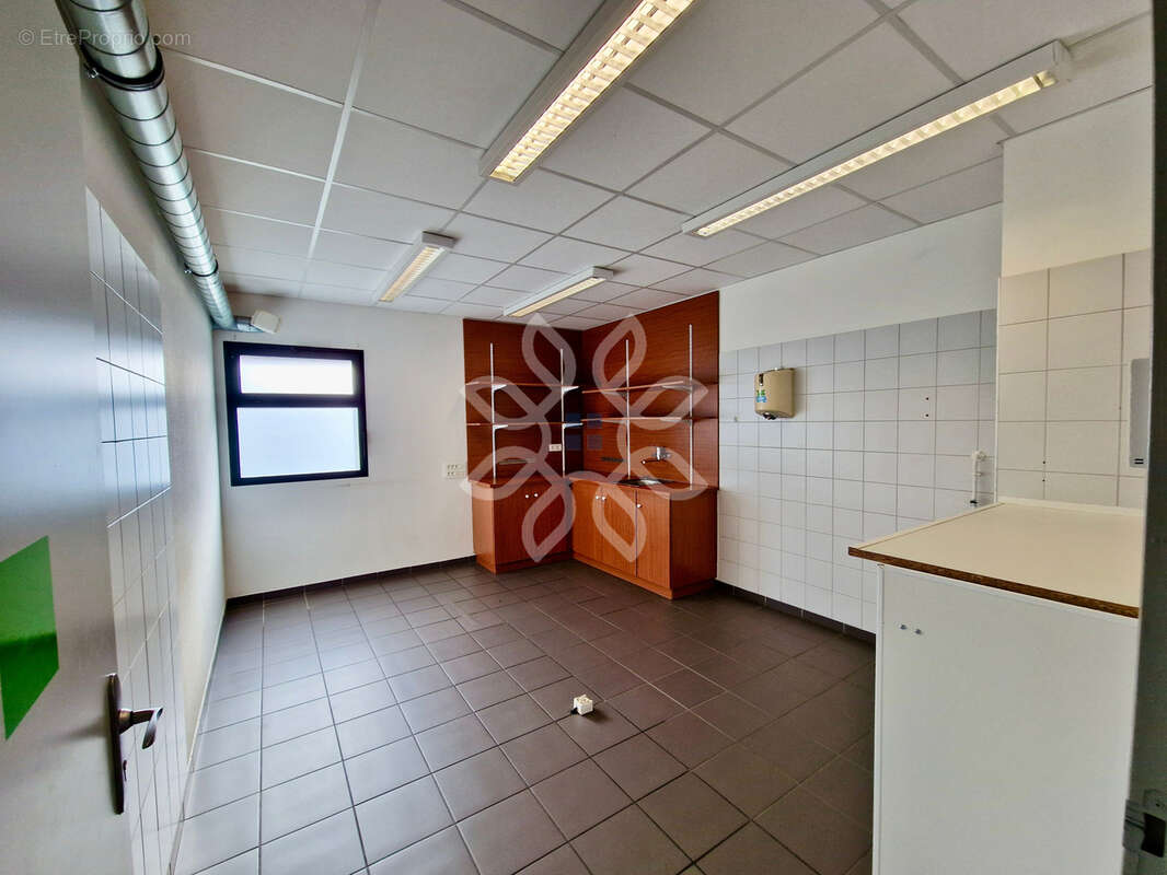 Maison à SAINT-GERMAIN-LEMBRON