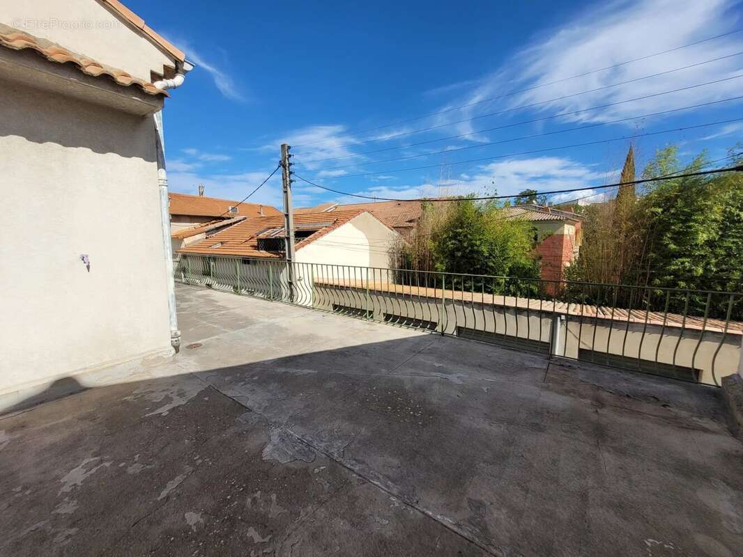 Appartement à PERTUIS