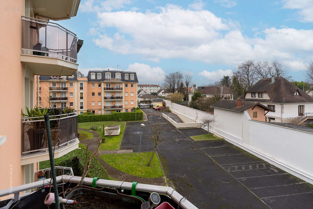 Appartement à VILLIERS-SUR-MARNE