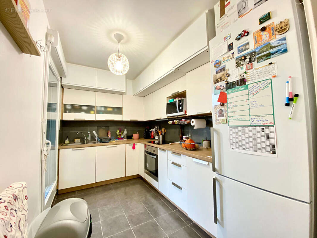 Appartement à SARTROUVILLE