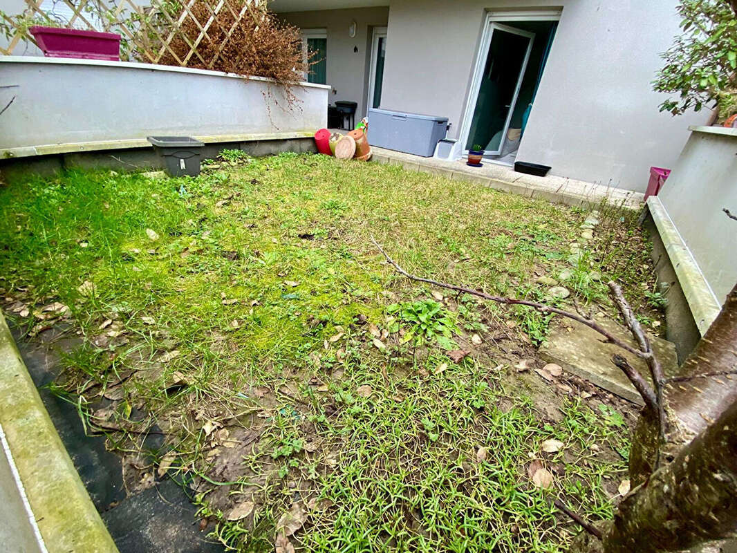 Appartement à SARTROUVILLE