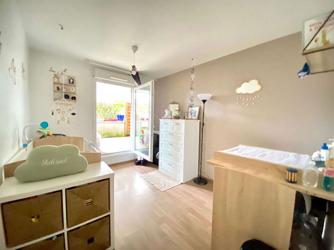 Appartement à SARTROUVILLE