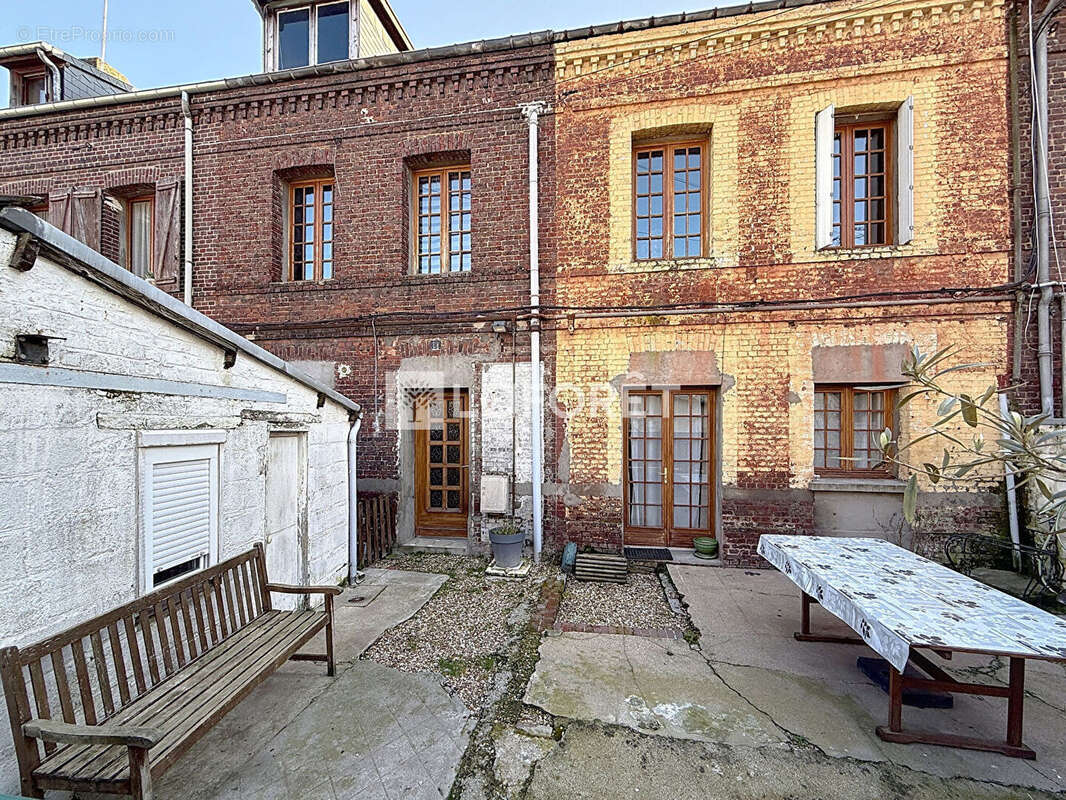 Maison à SOTTEVILLE-LES-ROUEN