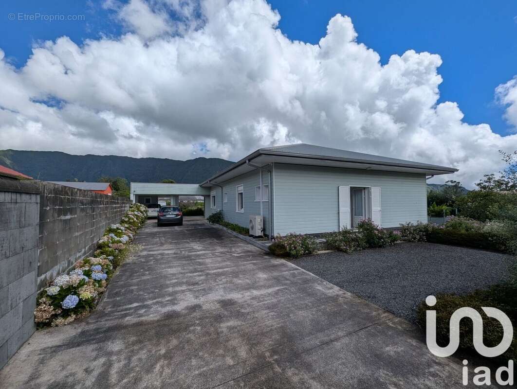 Photo 2 - Maison à LA PLAINE-DES-PALMISTES