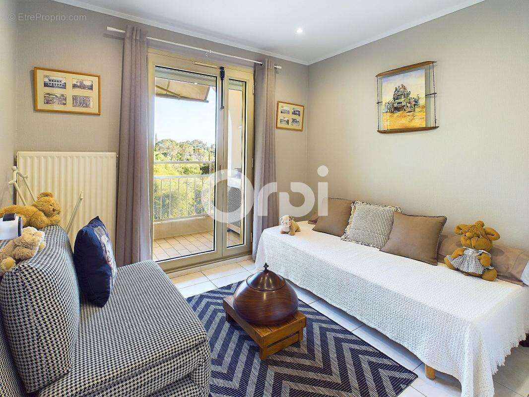 Appartement à MANDELIEU-LA-NAPOULE