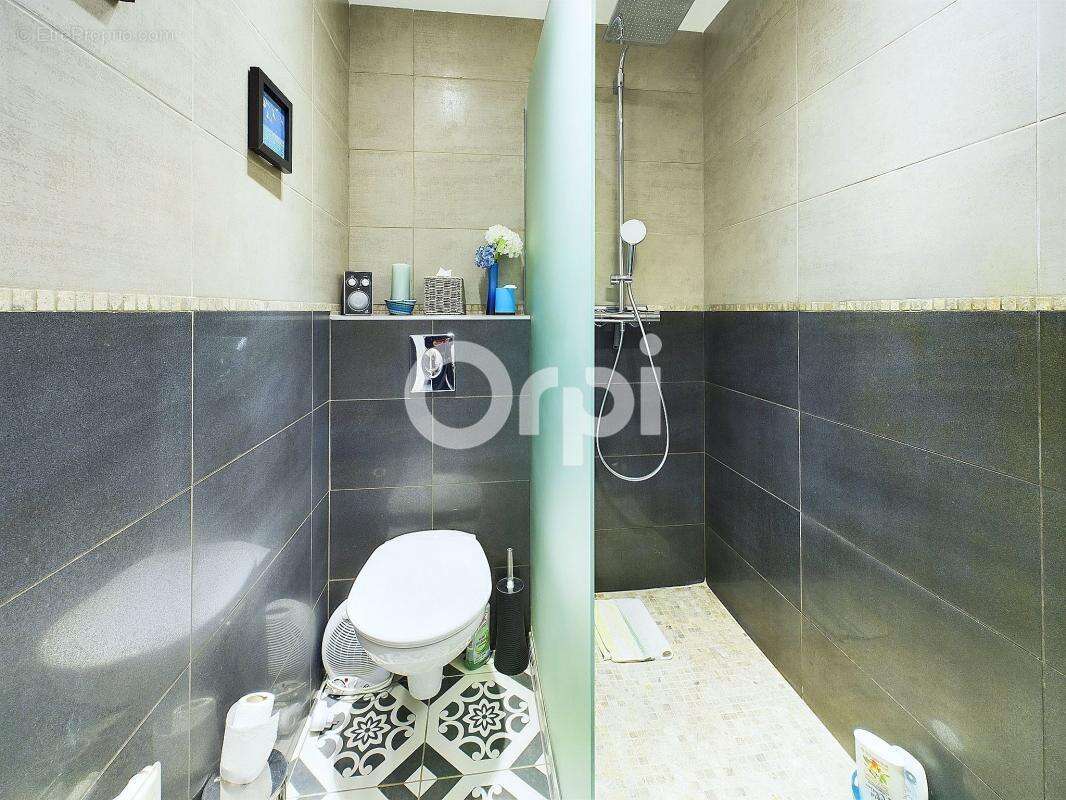 Appartement à MANDELIEU-LA-NAPOULE