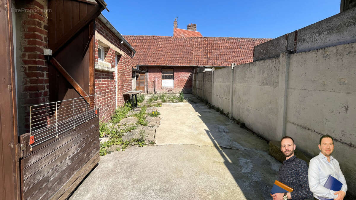 Maison à AUXI-LE-CHATEAU