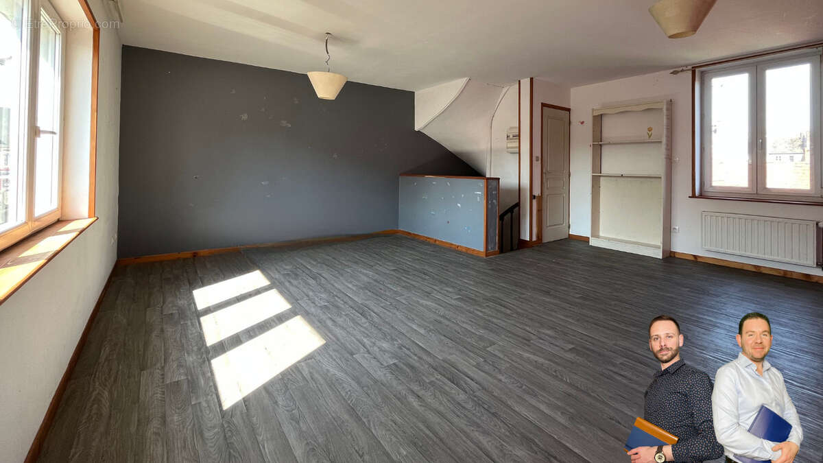 Maison à AUXI-LE-CHATEAU