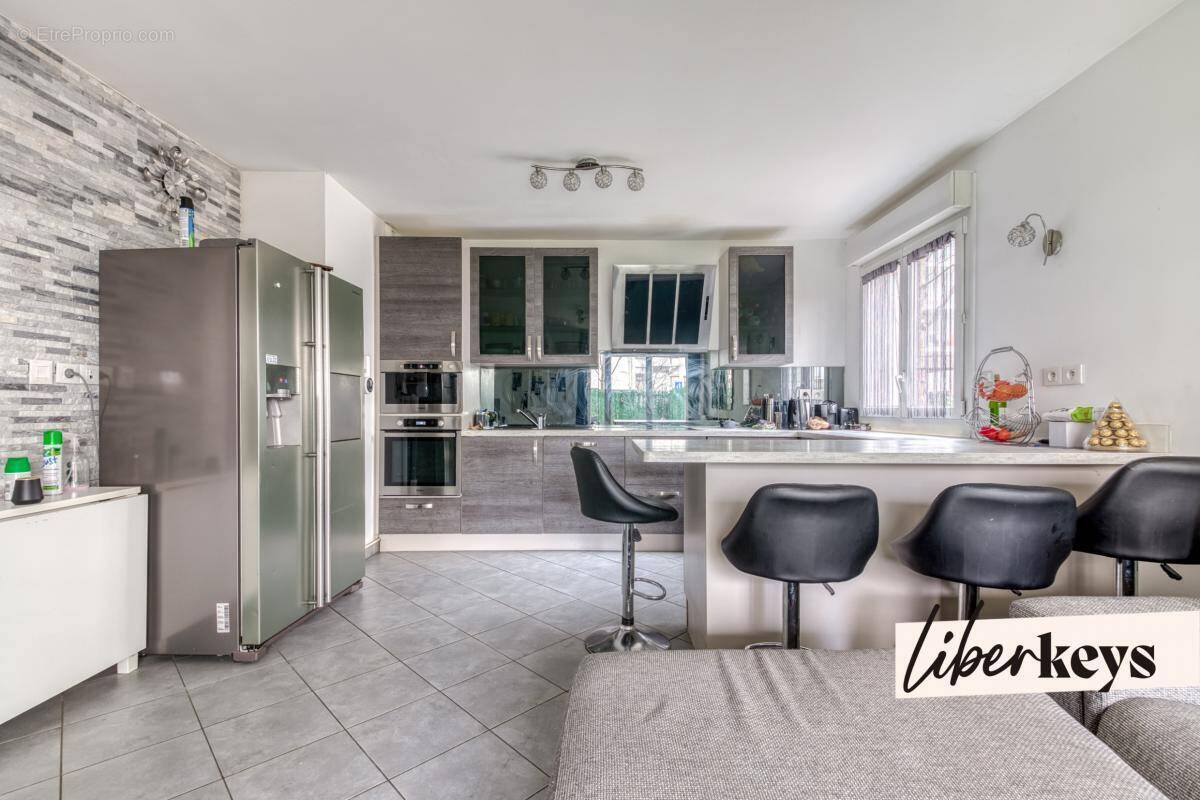 Appartement à VAULX-EN-VELIN