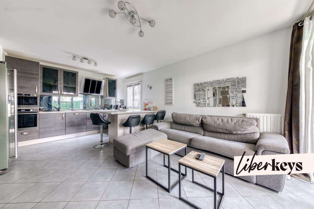 Appartement à VAULX-EN-VELIN