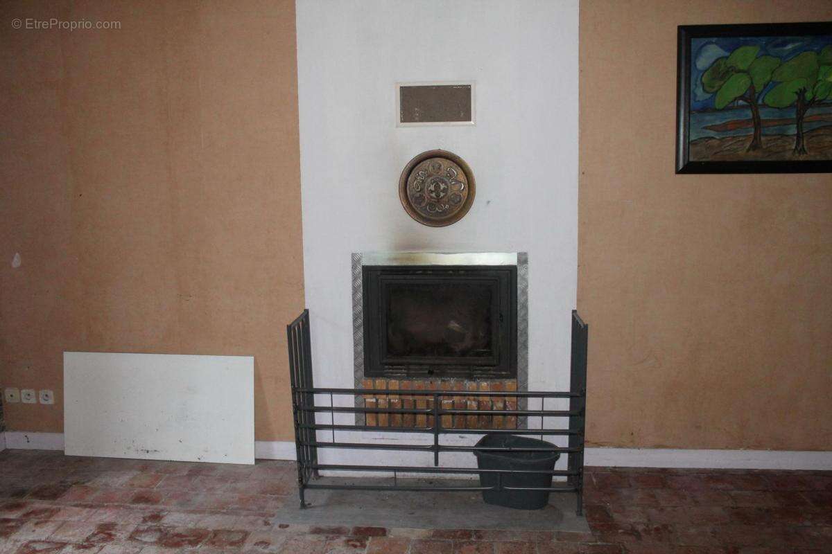 Maison à GESNES-LE-GANDELIN