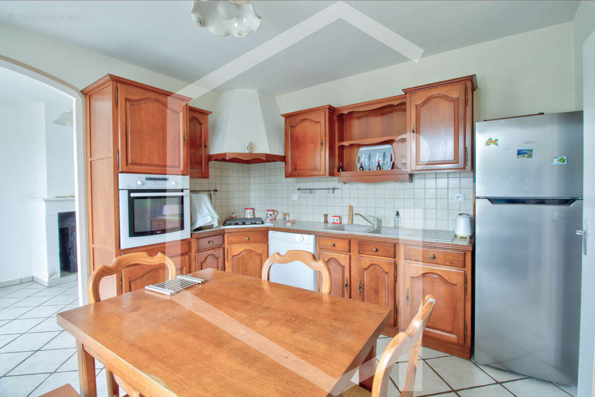 Maison à CRAMCHABAN