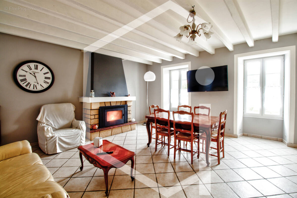 Maison à CRAMCHABAN