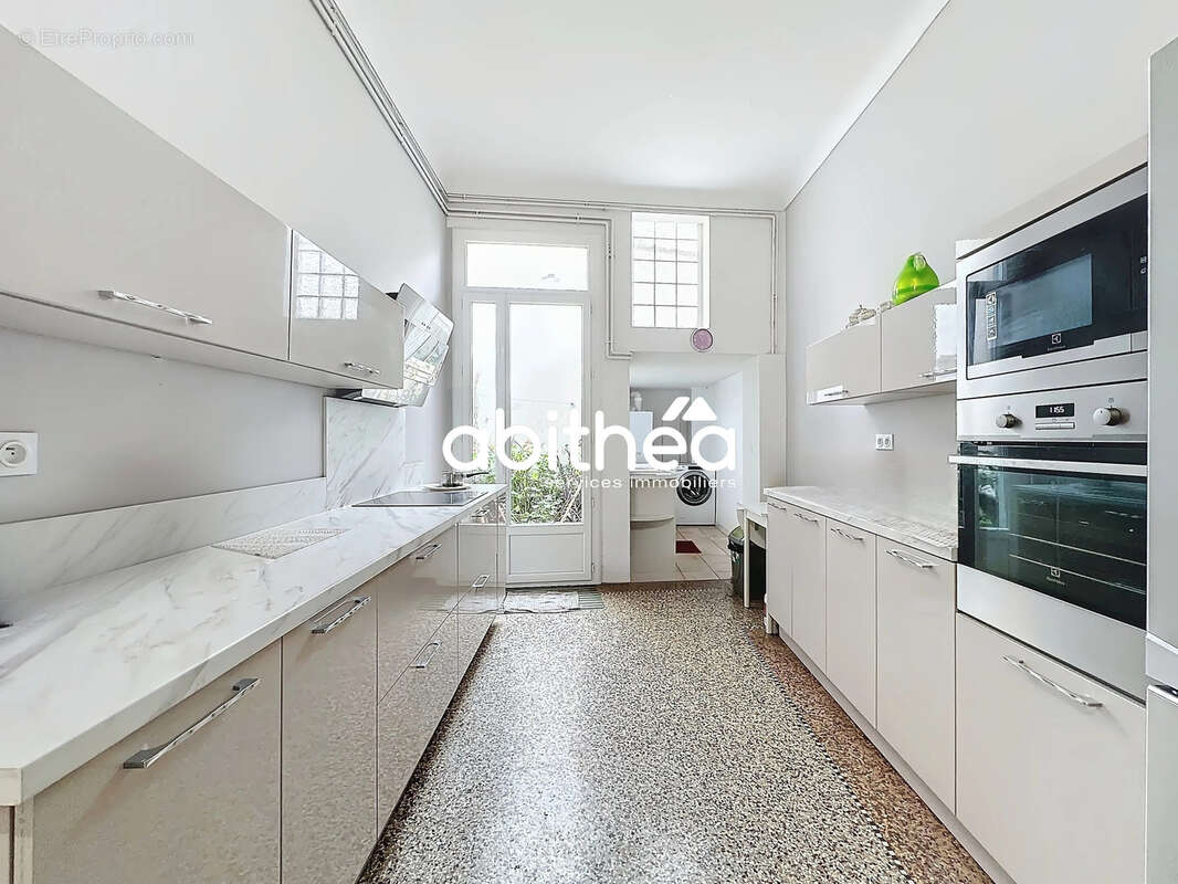 Appartement à BEZIERS