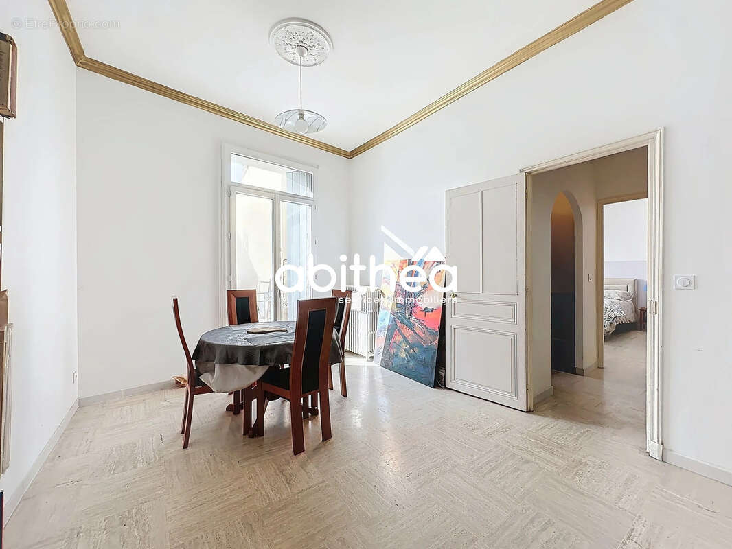 Appartement à BEZIERS