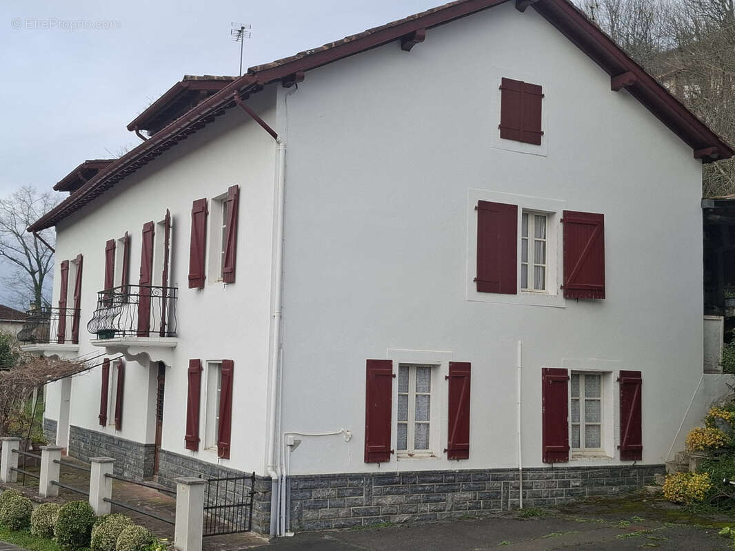 Maison à SAINT-JUST-IBARRE