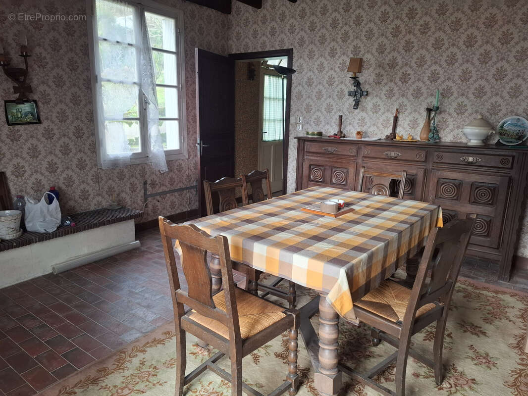 Maison à SAINT-JUST-IBARRE