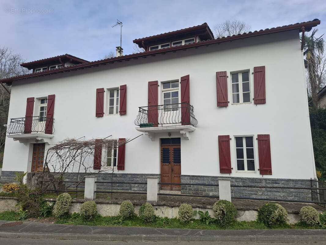 Maison à SAINT-JUST-IBARRE