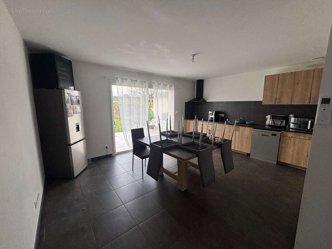 Maison à SAINTE-LIVRADE-SUR-LOT