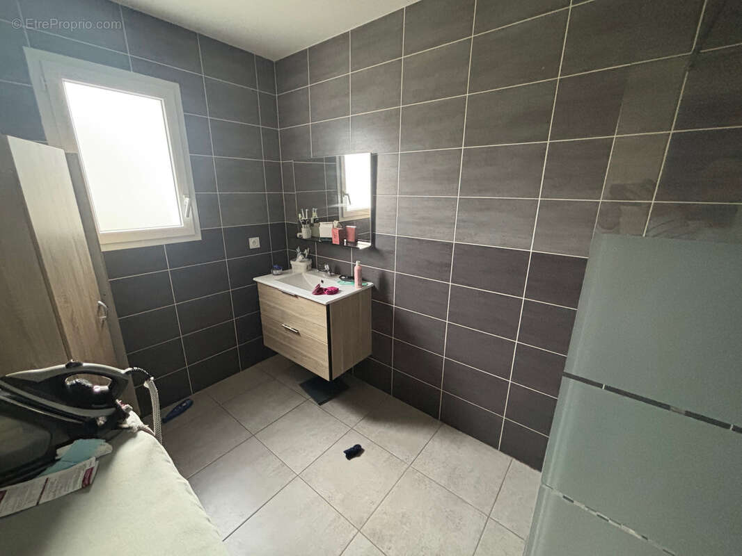 Maison à SAINTE-LIVRADE-SUR-LOT