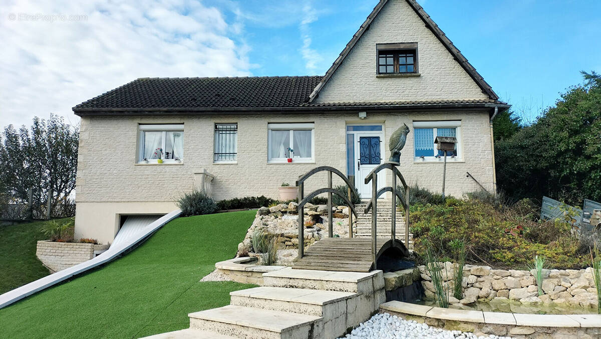 Maison à BAILLEAU-L&#039;EVEQUE