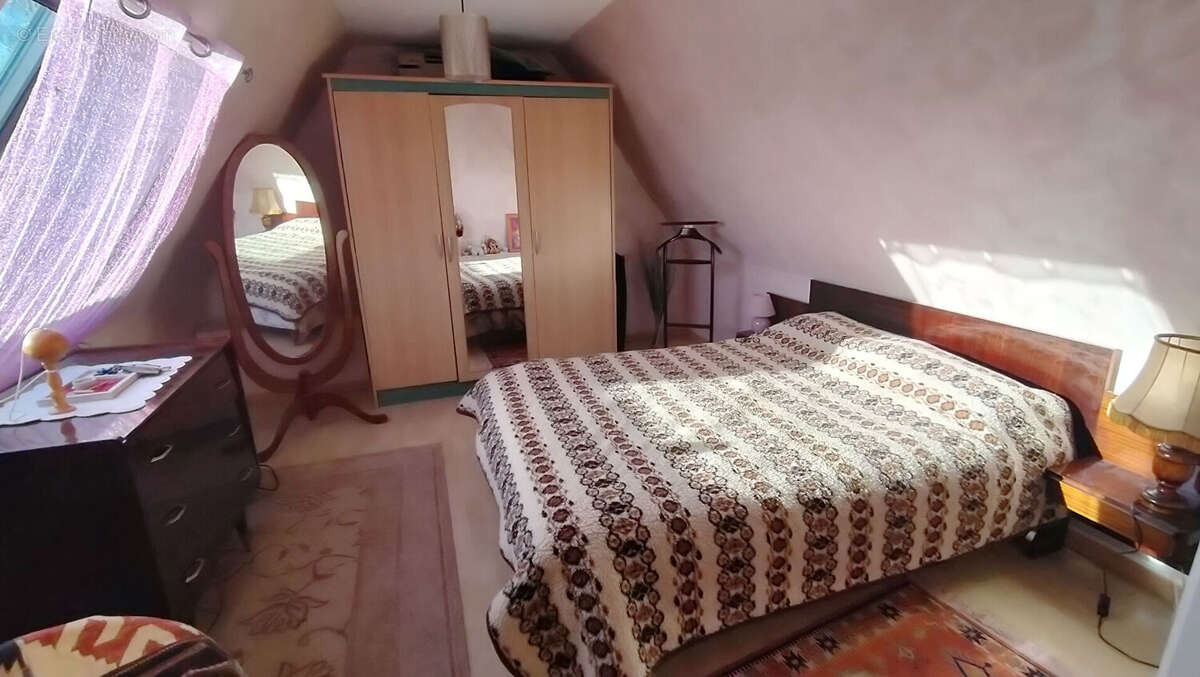 Maison à BAILLEAU-L&#039;EVEQUE