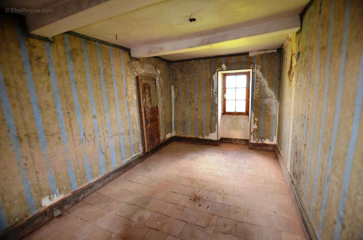 20  Chambre  bedroom - Maison à PESSAN