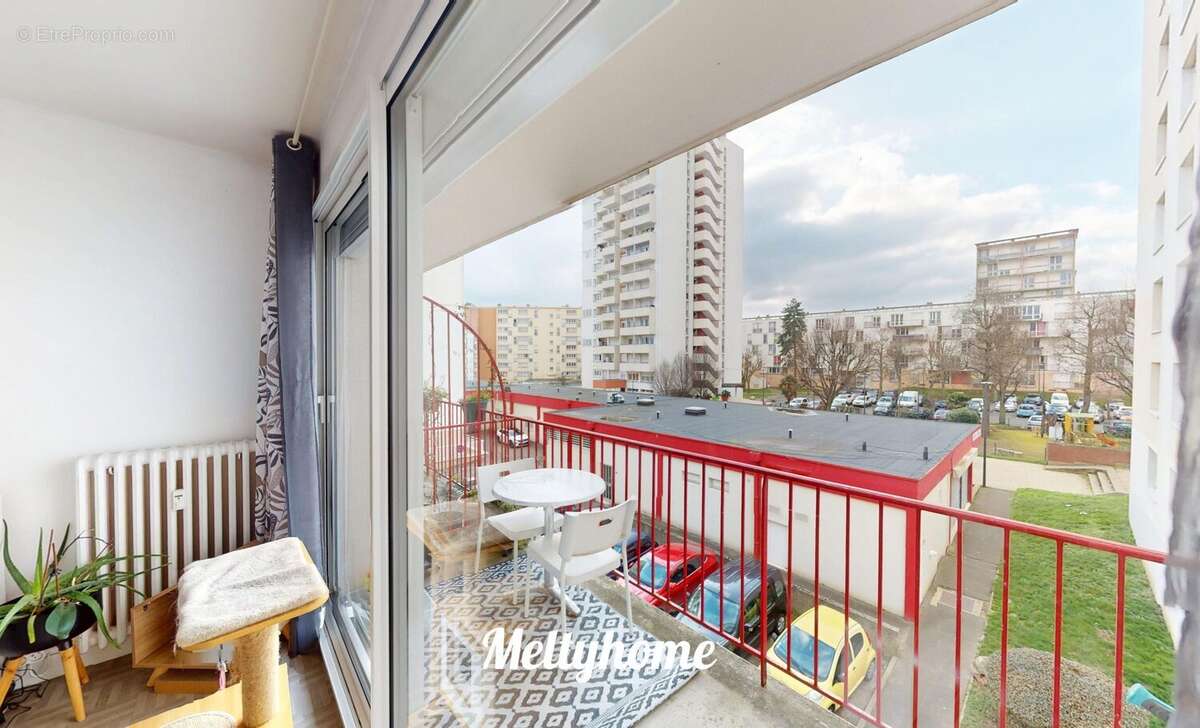 Appartement à HEROUVILLE-SAINT-CLAIR