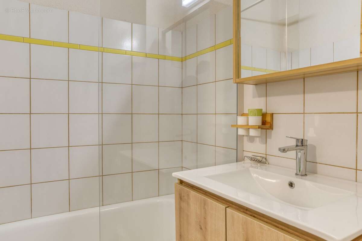 Appartement à DEMI-QUARTIER