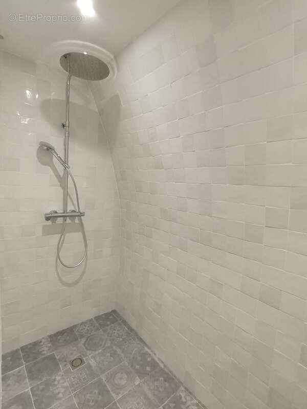 Appartement à BORMES-LES-MIMOSAS