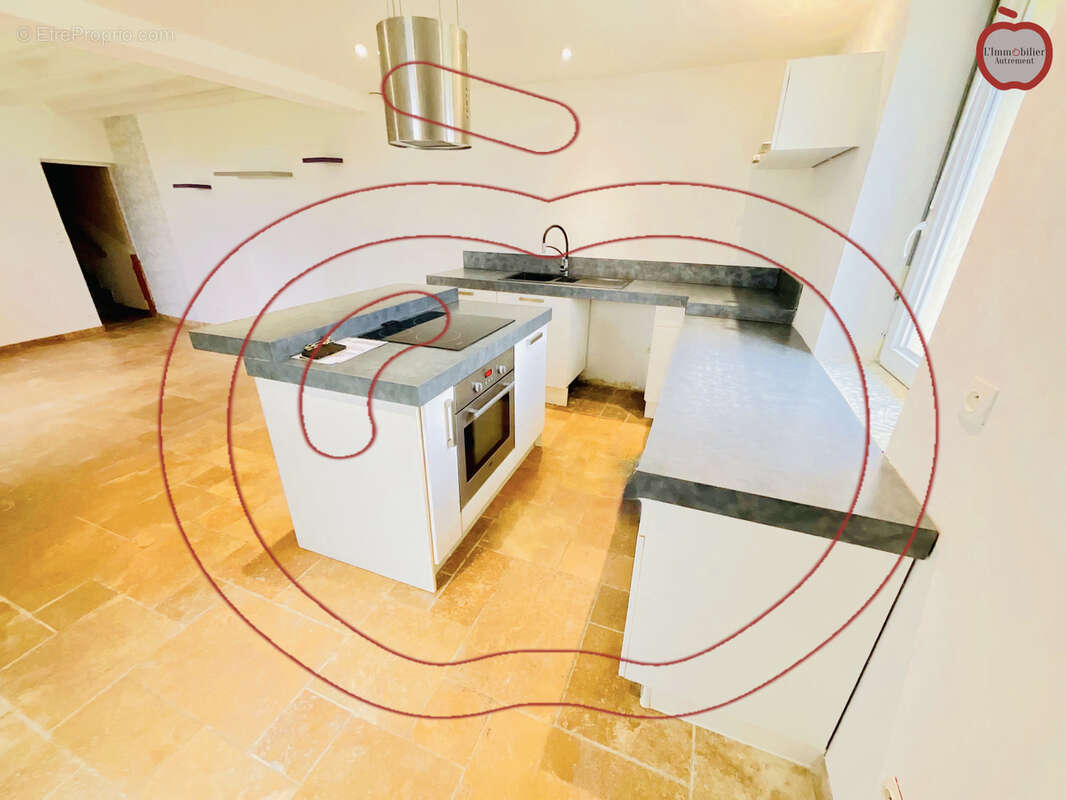 Maison à LE FIDELAIRE